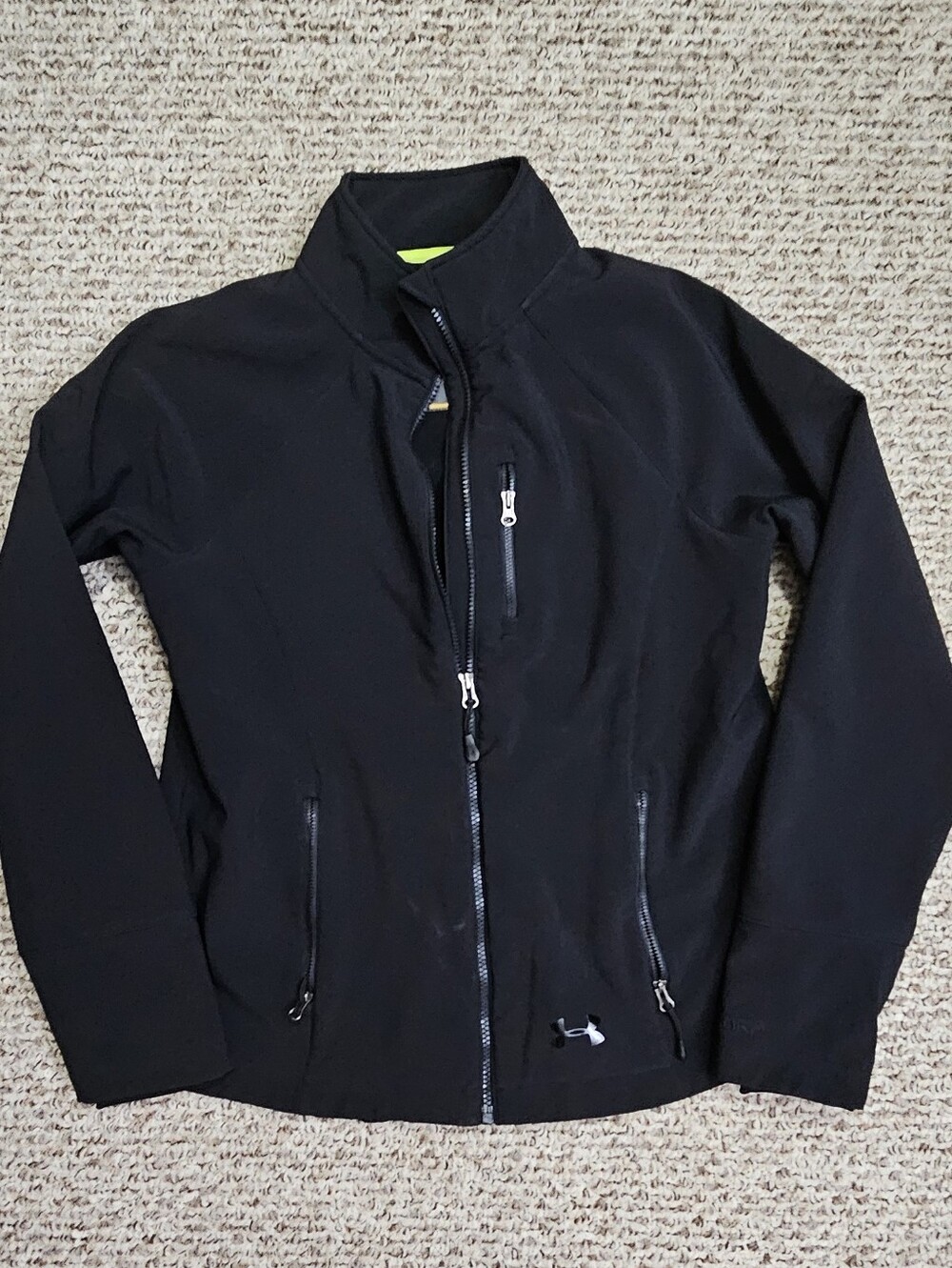Under Armour Black Women's Full-Zip Utility Softshell Jacket